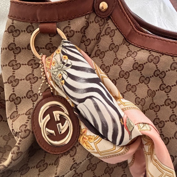 Vintage 100 Silk Scarf Ferragamo Zebra Pink Floral Safari Square Grandmillennial - Picture 4 of 10